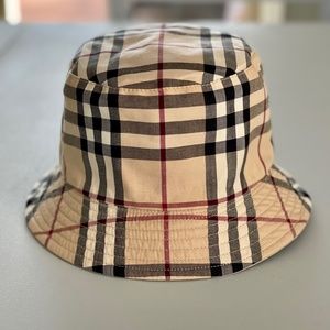 Authentic Reversible Burberry Bucket Hat